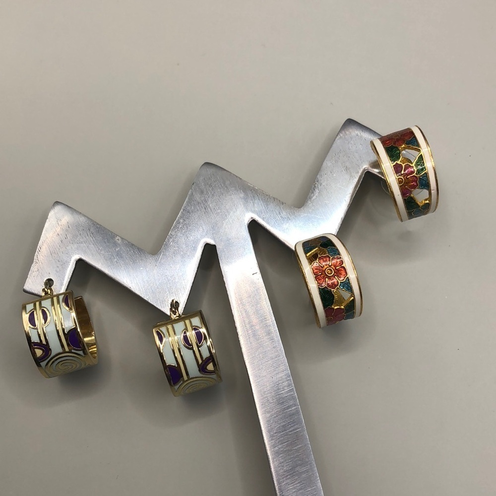 Bundle lot 2 vintage hoop earrings enamel abstract and cloisonne gold tone.